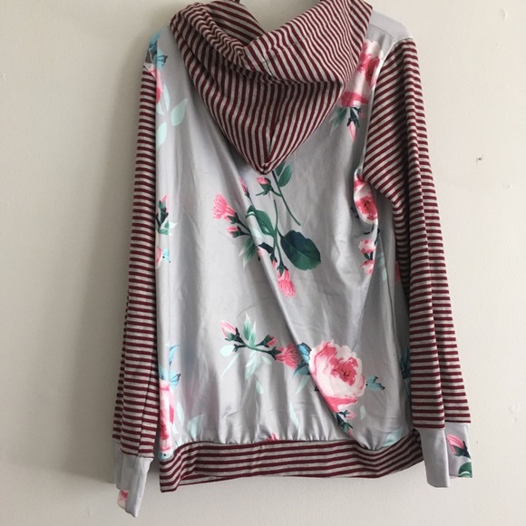 Boutique light weight floral hoodie stripe sleeve - Picture 3 of 3